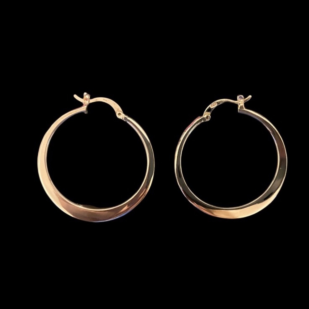 Tiffany & Co. Signed Elsa Peretti Sterling Silver Hoop Earrings